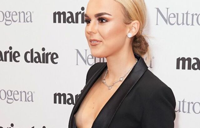 Tallia Storm Nip Slip at the Marie Claire Future Shapers Awards! free nude pictures