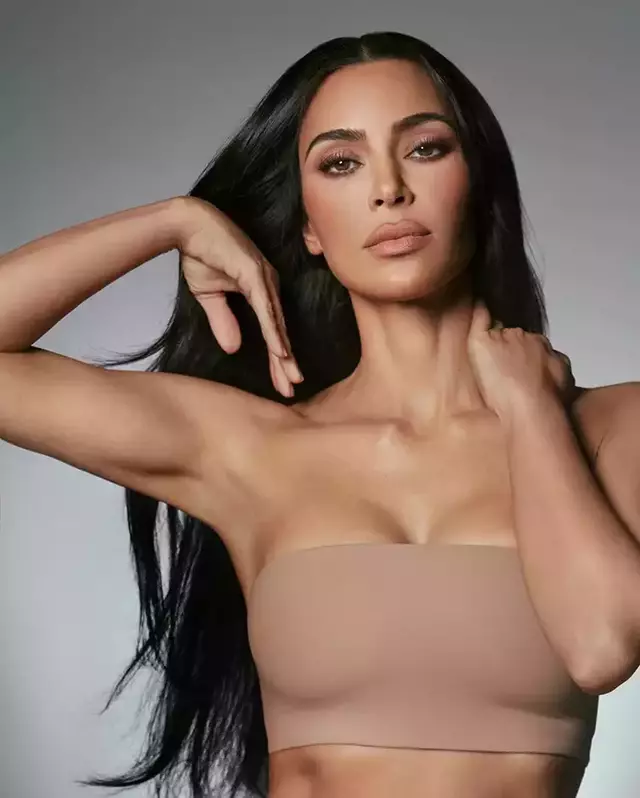 Kim Kardashian sizzles in SKIMS Valentines collection free nude pictures