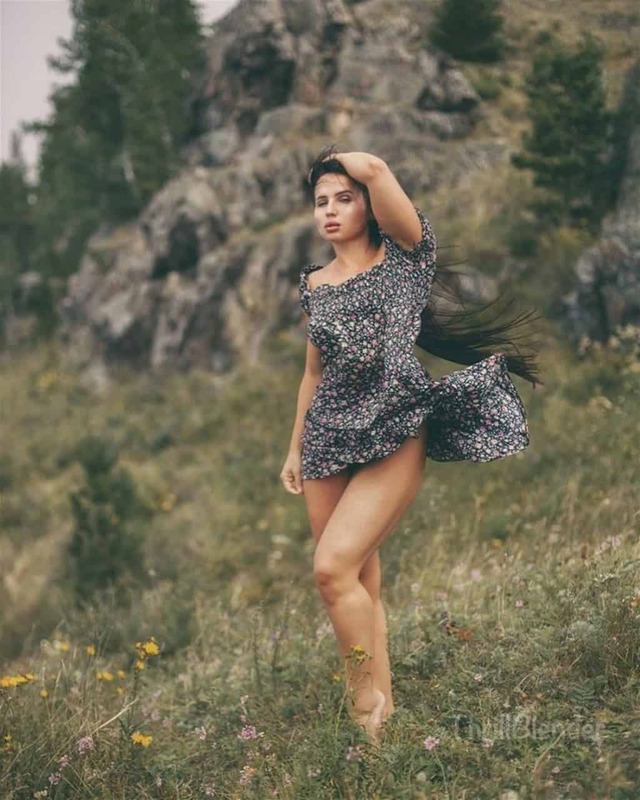 It’s Windy Out   (Pics, Gif, Video) free nude pictures