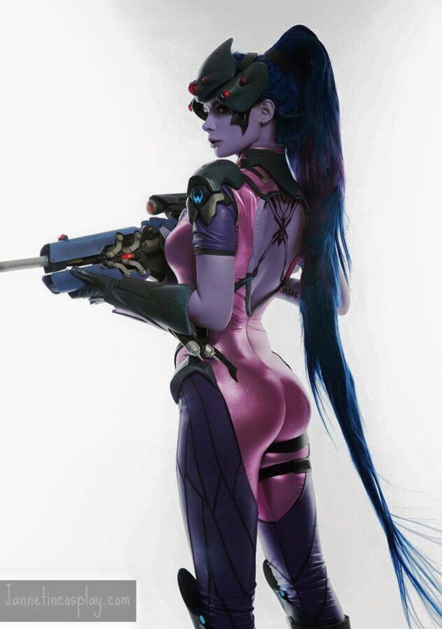 Widowmaker (Overwatch), cosplay by JannetIncosplay.~ free nude pictures