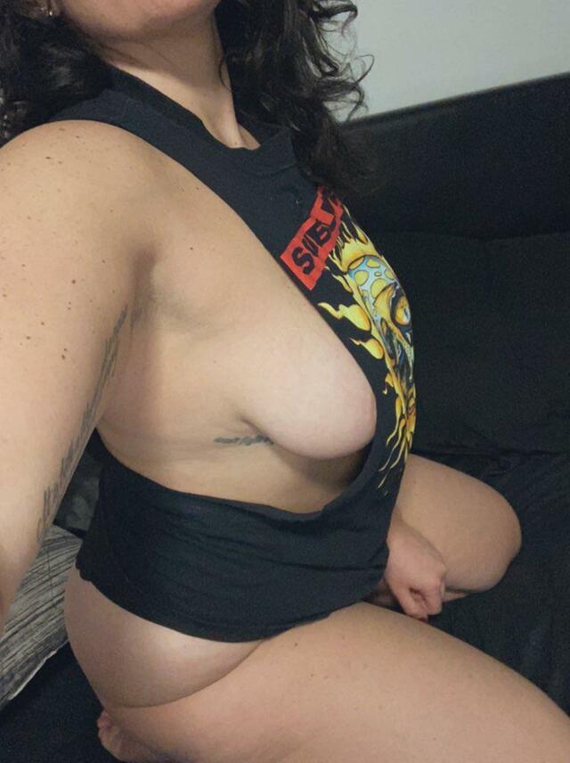 Are you a sublime fan? With a little side boob 😊 free nude pictures