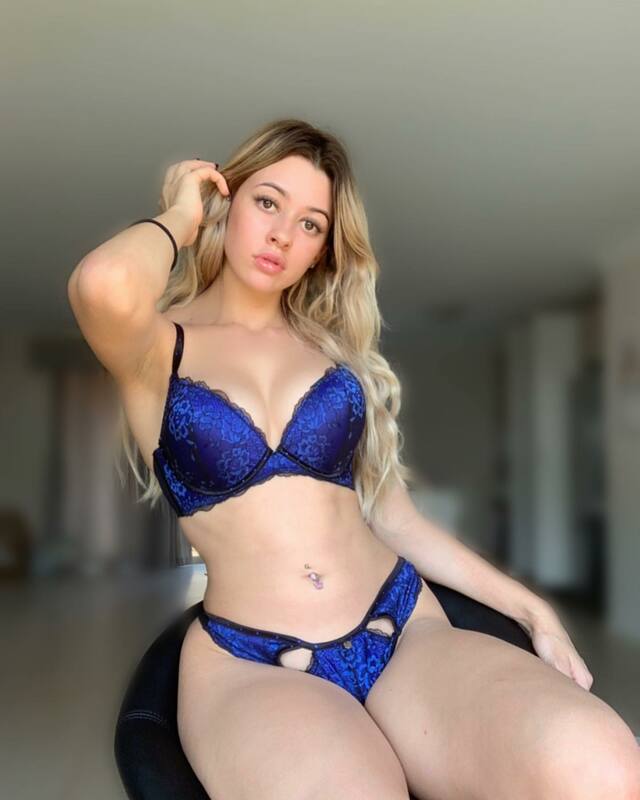 Bree Louise The First Naked TikTok Porn Thot free nude pictures