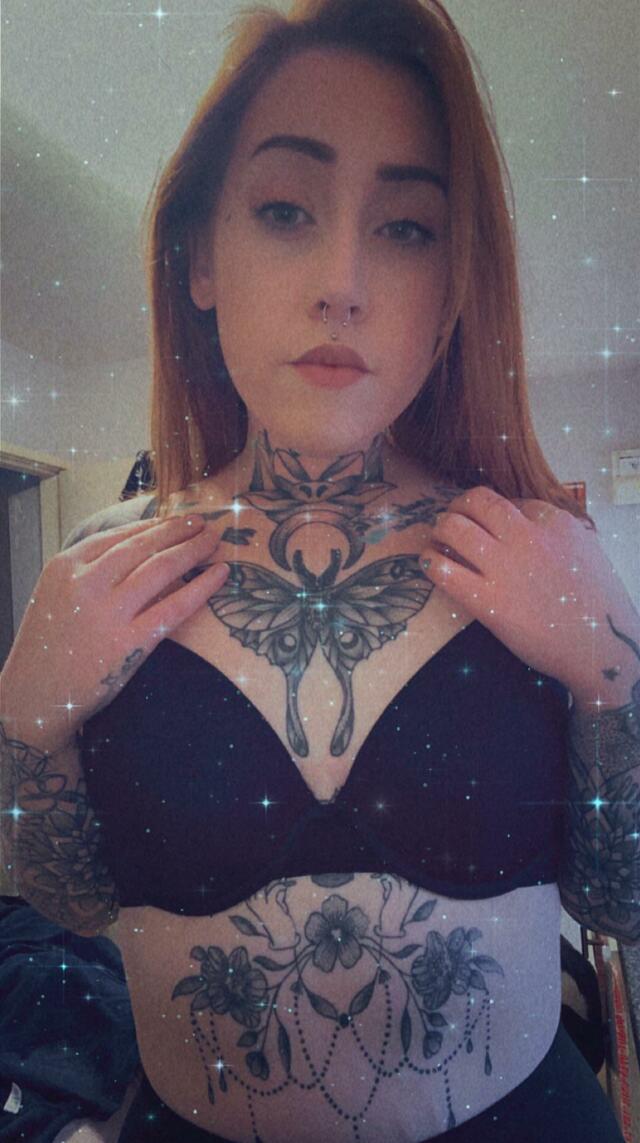 Black bras really make my tattoos pop free nude pictures