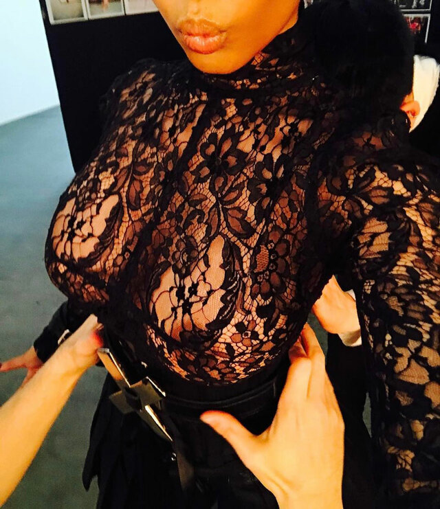 Nicki Minaj Nipples in See Through Lace Top free nude pictures