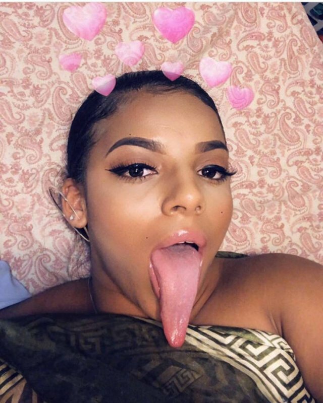 Mikayla Saravia Has A 16,5 cm Long Tongue free nude pictures