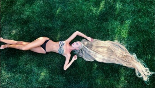 Real-Life Rapunzel With 1,Meter Long Hair free nude pictures