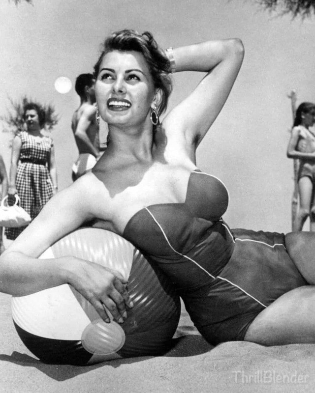 Classic Beauty In Retro Photos (50+ Images) free nude pictures