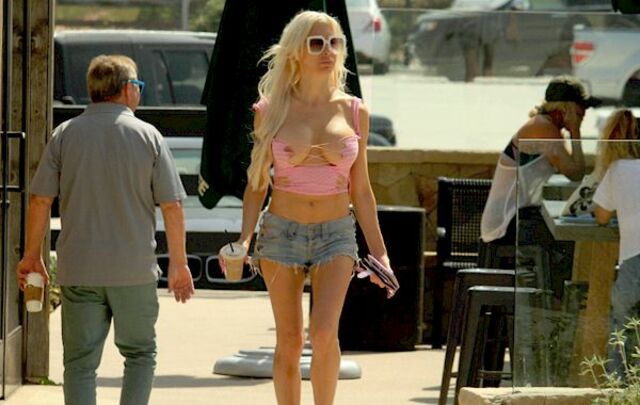 Angelique ‘Frenchy’ Morgan Nip Slip in a Pink Top! free nude pictures