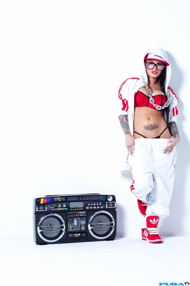 Christy Mack in Sexy Hip-Hop Style free nude pictures