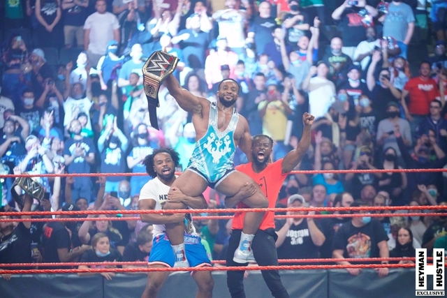 BIG E Cashes in Money in the Bank Contract, Wins WWE Title From Bobby Lashley on RAW free nude pictures