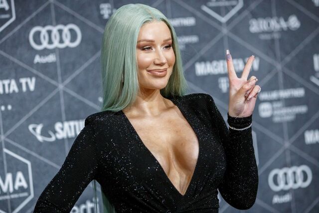 Iggy Azalea in a Tight Dress at the 2019 International Music Awards! free nude pictures