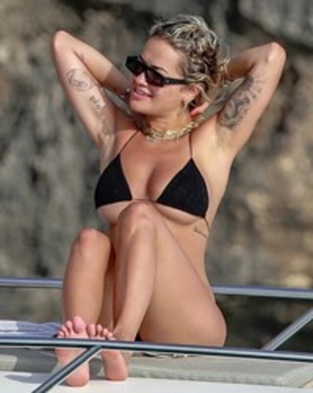 Rita Ora Ample Under Boob Bikini Pics free nude pictures
