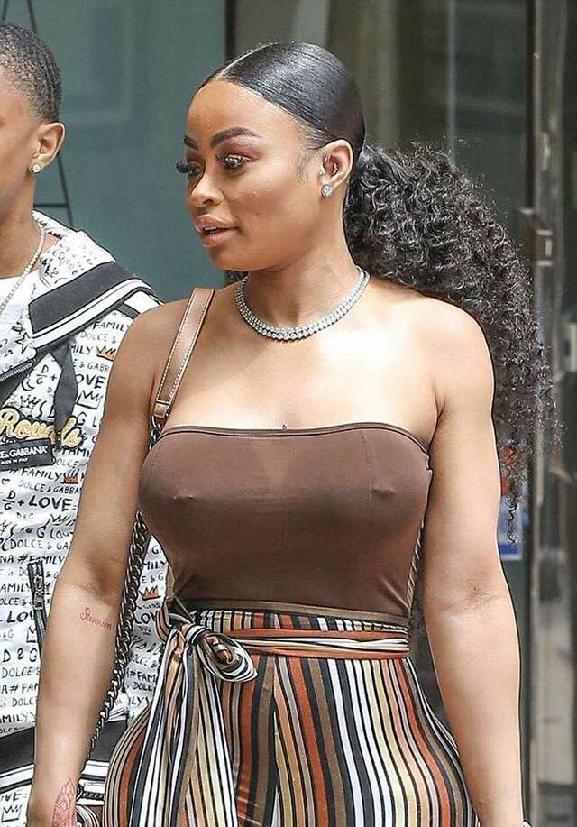 Blac Chyna Braless in Sheer Tank Top free nude pictures