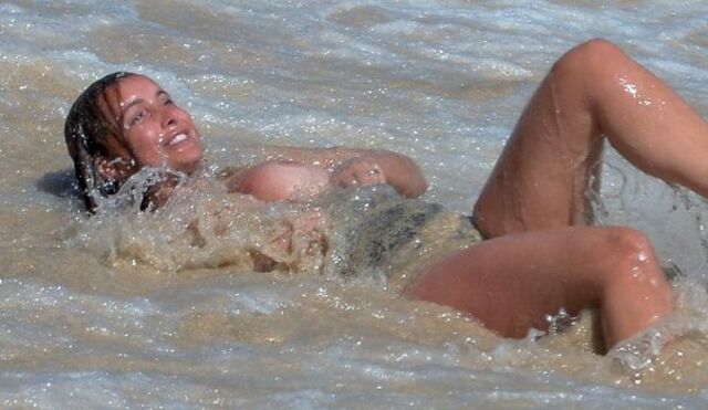 Louise Redknapp Boob Slip at the Beach! free nude pictures