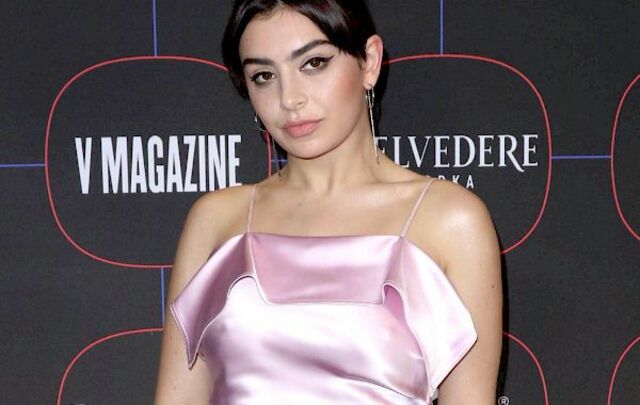 Charli XCX Pokies in a Pink Dress! free nude pictures