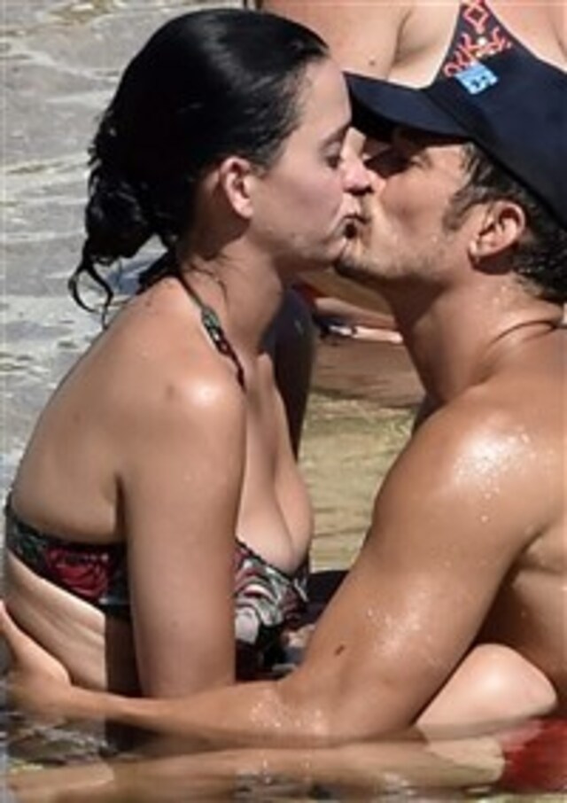 Katy Perry In A Bikini Getting Her Tits Fondled By Orlando Bloom free nude pictures