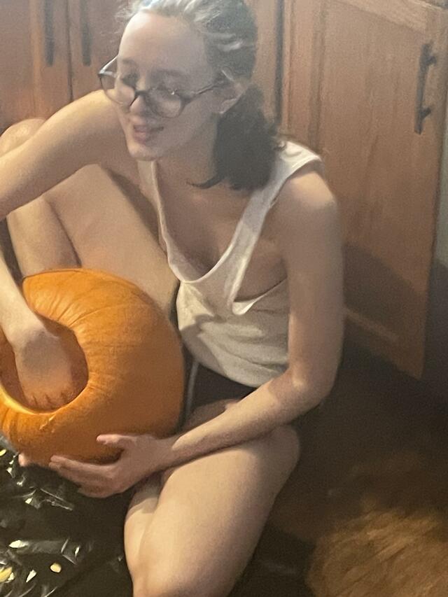 My sexy nerd is such a great pumpkin carver free nude pictures