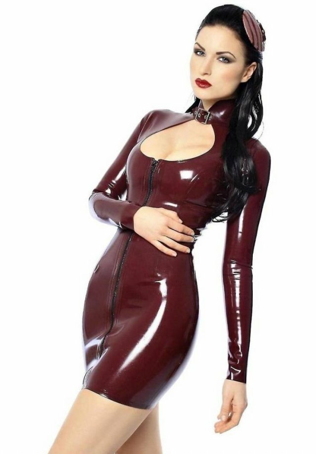 Hottest Girl In Latex And Leather free nude pictures