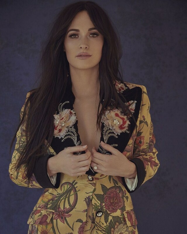 Kacey Musgraves is Amazing free nude pictures