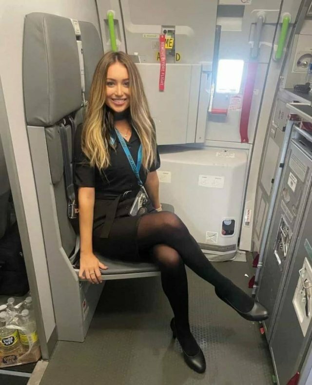 Hot Flight Attendants free nude pictures