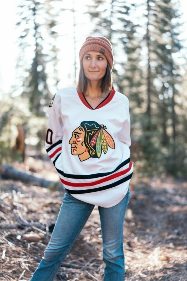 Girls In Hockey Sweaters free nude pictures