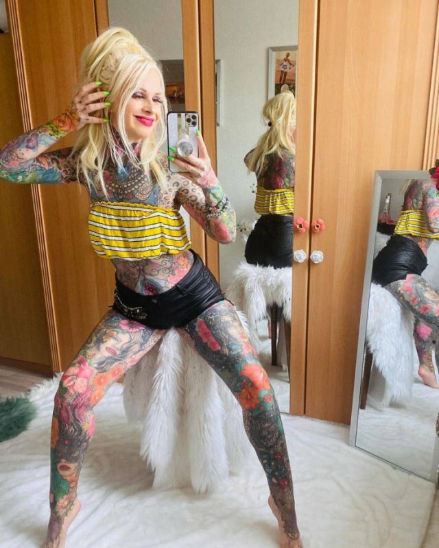 Kerstin Tristan Spent Over 30 Thousand Euro On Bright Tattoos free nude pictures