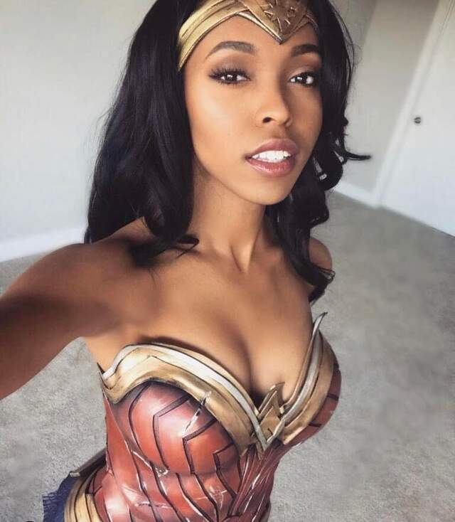 CutiePieSensei as Wonder Woman free nude pictures