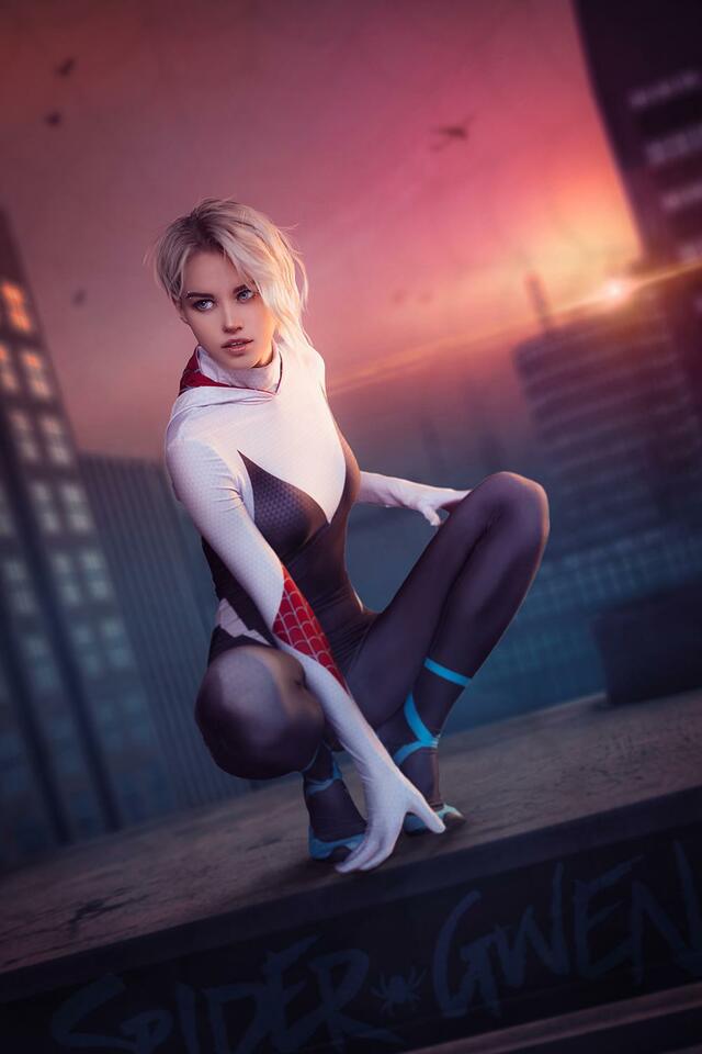 Gwen Stacy cosplay by Shorogane free nude pictures