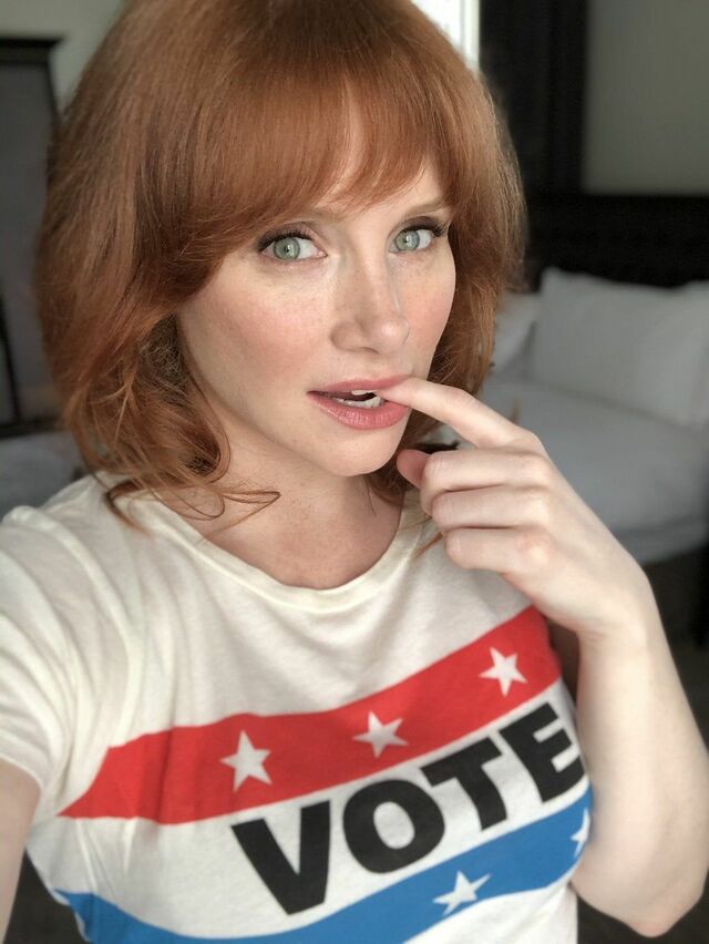 Random Bryce Dallas Howard Thiccness free nude pictures