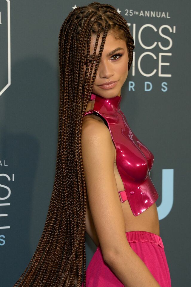 Zendaya Coleman in a Very Sexy Top at the Critics Choice Awards! free nude pictures