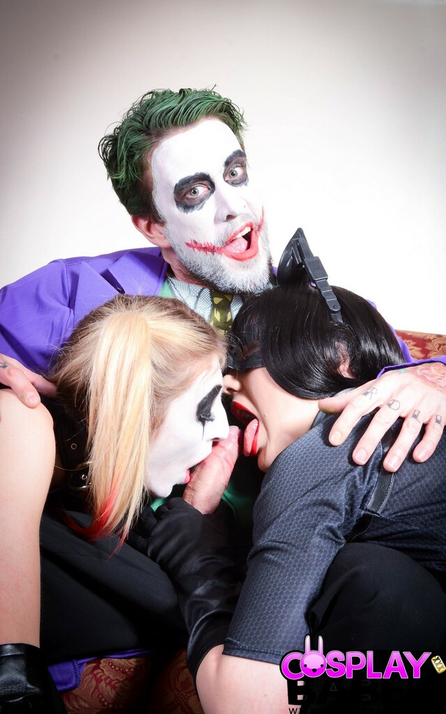 The Joker&Acute;S Threesome free nude pictures