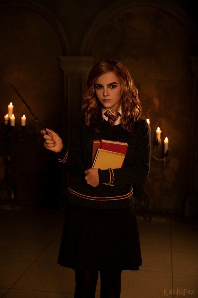 Hermione Granger cosplay by Kalinka Fox free nude pictures